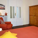 Metta House
